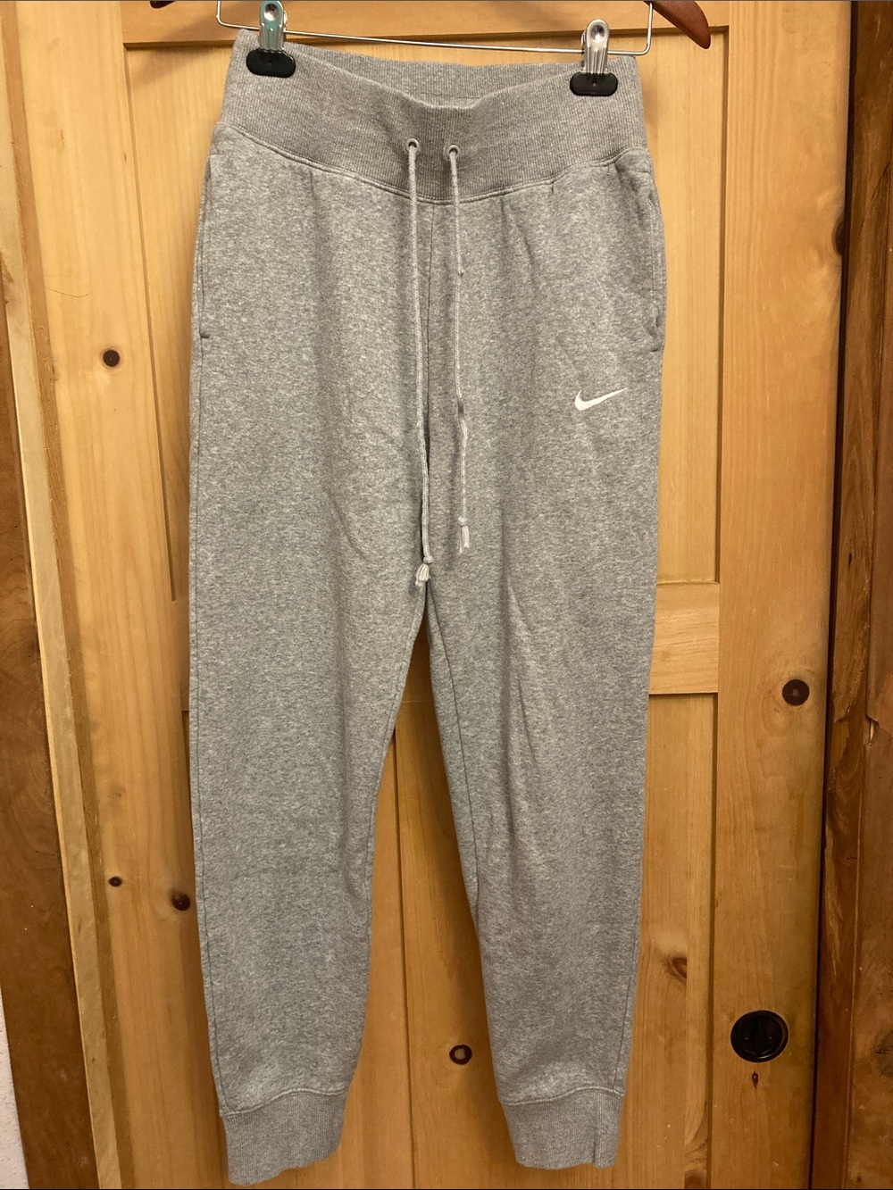 Nike Light Grey Jogger Sweatpants